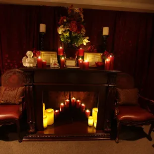 Red Room Romantic Couples Suite