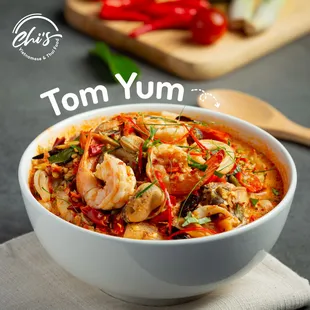 Chi's Vietnamese &amp; Thai Food is the menu for a brighter day.

Come in for our tasty dishes. - Our food will make you feel at home.