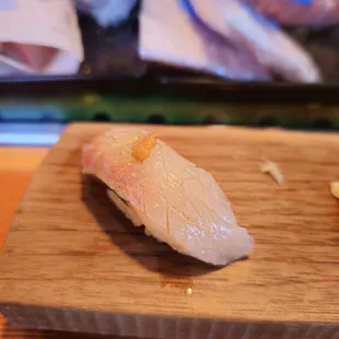 sushi, sashimi, sushi and sashimi, food