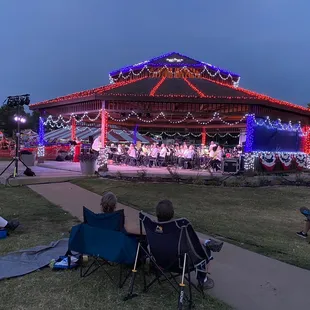 Live band pavilion