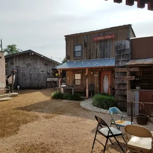 Cowboy Hotel