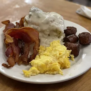 Breakfast buffet items