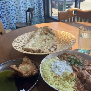Lunch special:  Garlic nan bread $3.50 Samosa $2.00 Combo Chicken Tikka Masala $12