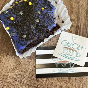 &quot;Other world&quot; brownie- Coraline Theme