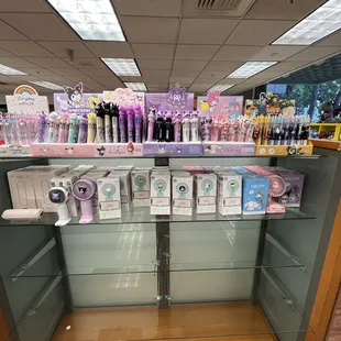 Stationary section &amp; cute Mini Fans!
