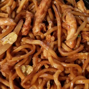 Chicken Lo Mein