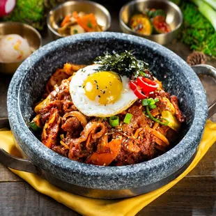 Hot Stone Bibimbap - Spicy Pork