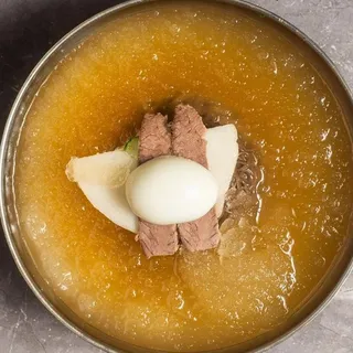 36. Cold Buckwheat Noodle Soup Special