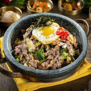Hot Stone Bibimbap (Beef Bulgogi)