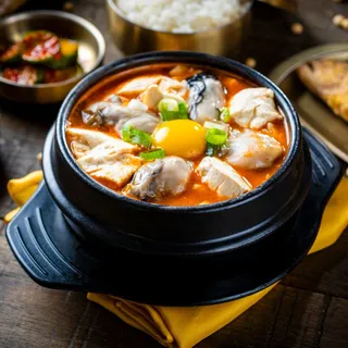 Oyster Soft Tofu / 굴 순두부