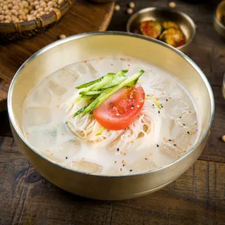 Soy Bean Noodle / 콩국수