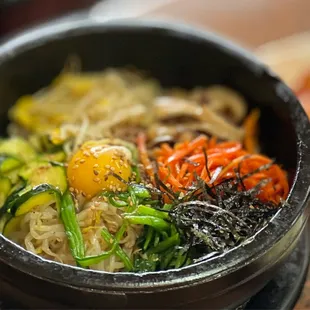 Dolsot Bibimbop