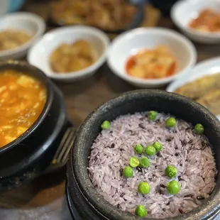 Mixed tofu soup