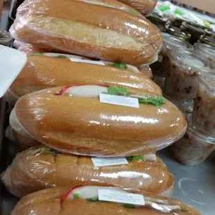 Bahn mi