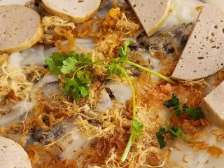 Bánh Cuốn Hoa Hồng Hương