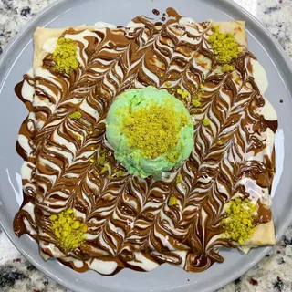Pistachio Crepe