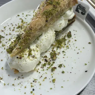 Triangular Pistachio Turkish Baklava