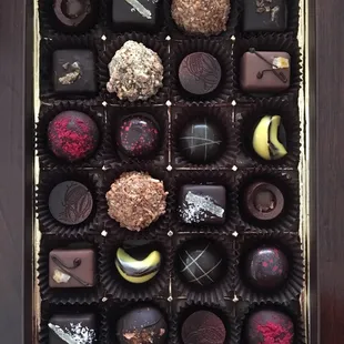 24-piece box. #TreatYoSelf