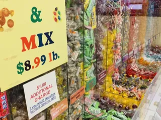 Regina's Candies