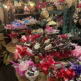 Gifts ready to purchase