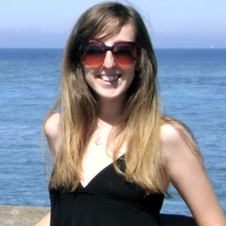 Ruth R.
