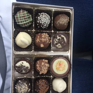 Homemade shelf chocolate (awesomeness in a box)