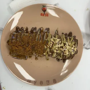 Giant crepe with fruit stuffing