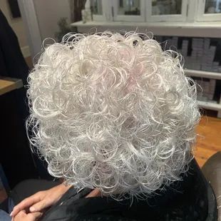 You know who can do perms?  Me.  Diane. Looks so cute and natural