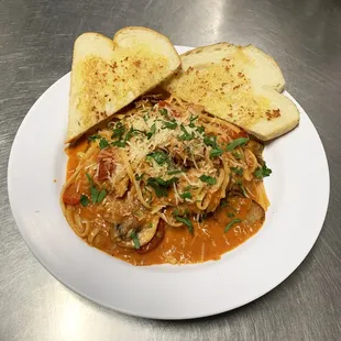 a plate of food with bread
