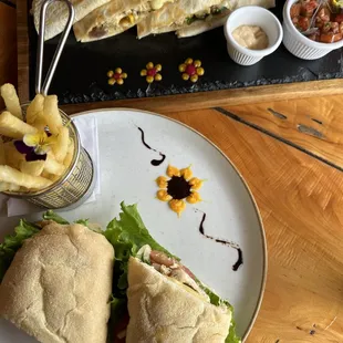 Our first meal in Costa Rica and it did not disappoint! The food was just as good as it looked!