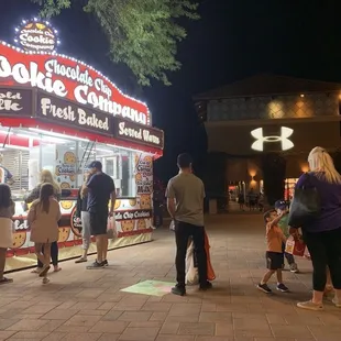 Cookie stand at the Anthem Outlets