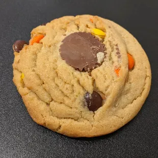 7/27/22 Reese's Pieces and Cup Cookie