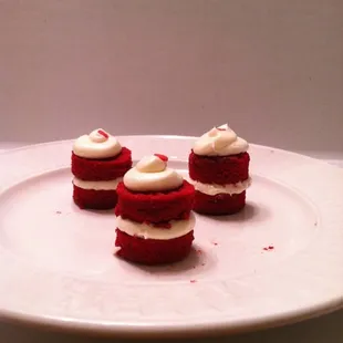 Red Velvet Cakelettes