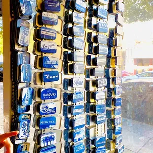 Look at these lovely tins!  I'm obsessed.