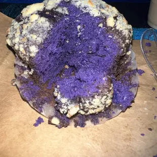 Ube muffin