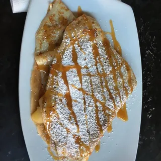 Apples, Walnuts and Caramel Crepe