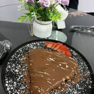 Chocolates Strawberry banana crepe