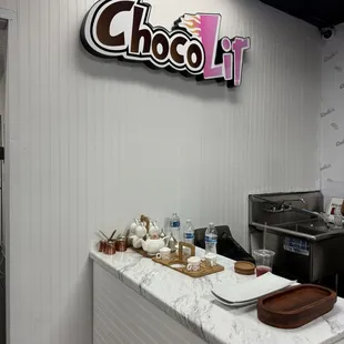 interior, donuts