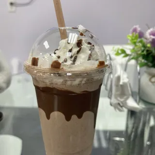 Oreo Milkshake