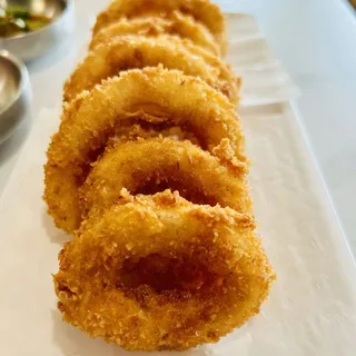 S2 - Calamari (8pc) / (8)