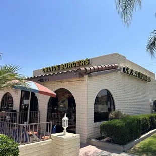 the front of the restaurant