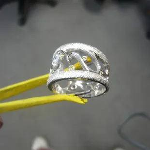 Looking for the best, most unique, quality crafted custom engagement ring designs in Colorado Springs? Look no further!