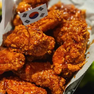 Spicy Garlic Korean Fried Chicken Wings