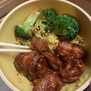 General Tso chicken with fried rice