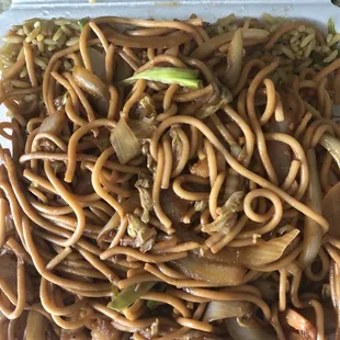 Lo Mein
