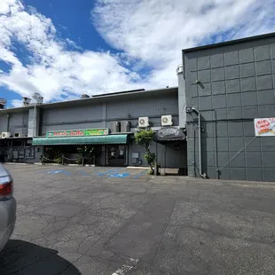 Parking lot where Mc Cully Buffet is located.