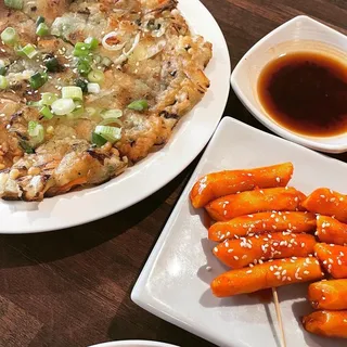 S2. Seafood and Veggie Pancake