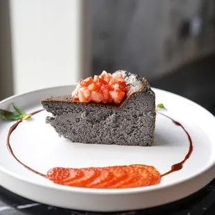 Black Sesame Basque Cheesecake