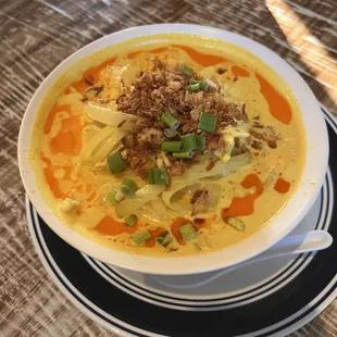 Thai Curry Noodle with Chicken