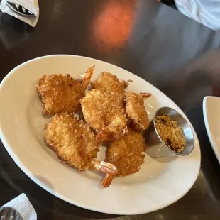 chicken wings and fried chicken, food